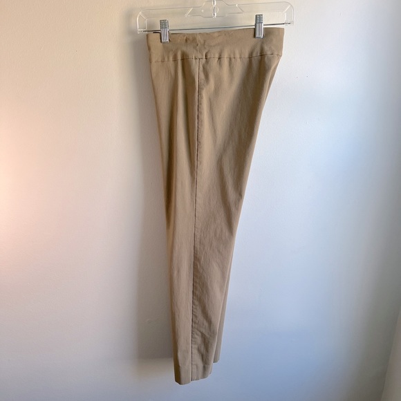 Krazy Larry Size 6 Stretch Cropped Taupe Women’s Pants Retail $119.00 - Picture 3 of 6